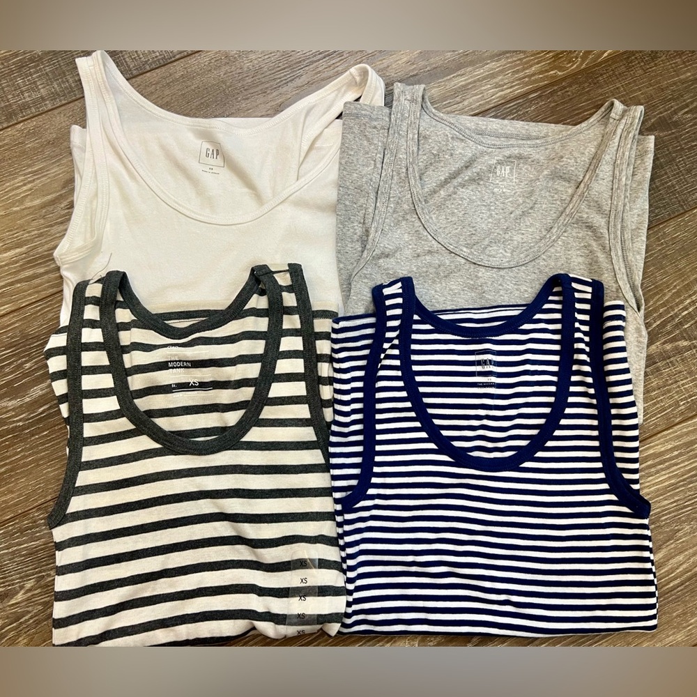 GAP Fitted Tank Tops White and Gray